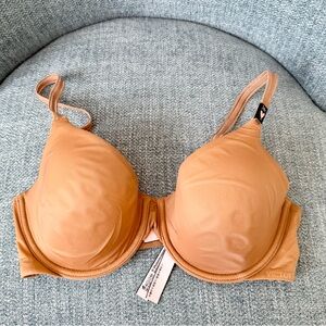 Victoria’s Secret Angelight Full Coverage Bra 34C